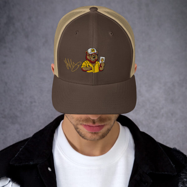 Gorra tipo trucker "Toño López Moreno", oso amarillo - Imagen 4